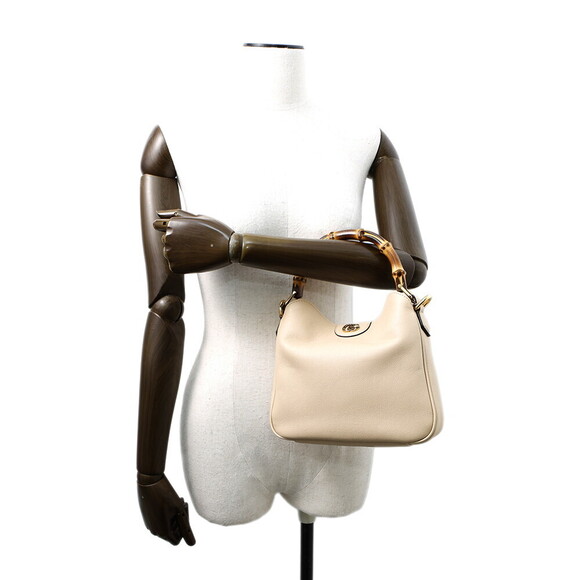 Gucci Diana Bamboo Leather Handbag Bag - Picture 4 of 11